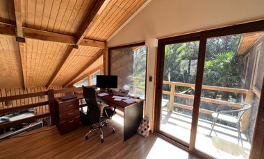 Increíble casa   en amplio  terreno