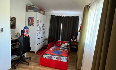 Increíble casa   en amplio  terreno