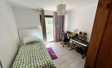 Increíble casa   en amplio  terreno