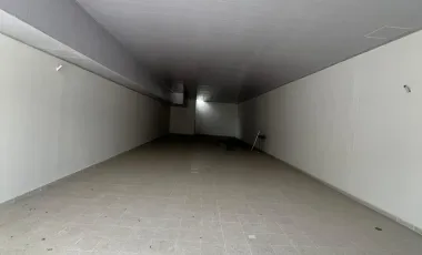 ARRIENDO BODEGA AL FRENTE DE LA TERMINAL DE TRANSPORTE