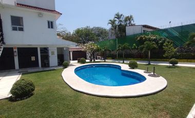 Casa en venta en Burgos, Temixco, Morelos