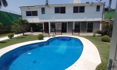 Casa en venta en Burgos, Temixco, Morelos