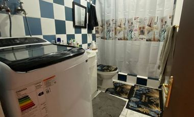 VENDEMOS CASA EN MAIPU. GRAN TERRENO