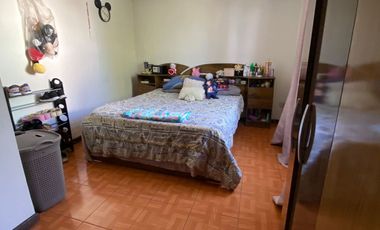 VENDEMOS CASA EN MAIPU. GRAN TERRENO