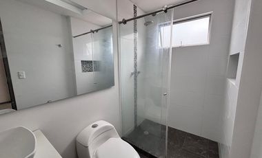 Se vende hermosa casa en conjunto cerrado La Florida