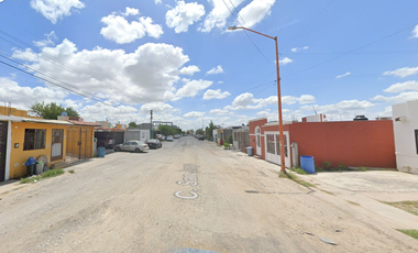 CASA DE RECUPERACIÓN BANCARIA EN CALLE SAN JORGE , COL. HIDALGO, NUEVO LAREDO, TAMAULIPAS. ¡NO SE ACEPTAN CRÉDITOS!