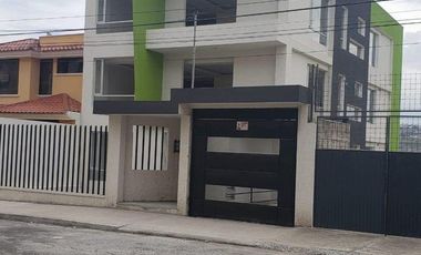 Hermoso departamento En Mastodontes Carcelen