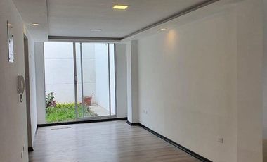 Hermoso departamento En Mastodontes Carcelen