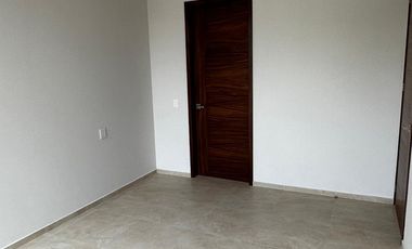 Acogedor apartamento nuevo en primer nivel con terraza