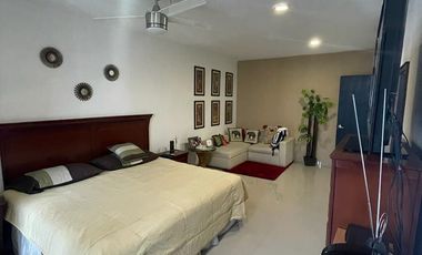 VENDO CASA EN ZONA SUR, POR LA COCA-COLA