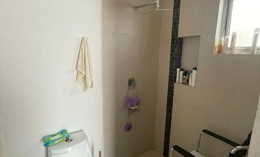 VENDO CASA EN ZONA SUR, POR LA COCA-COLA