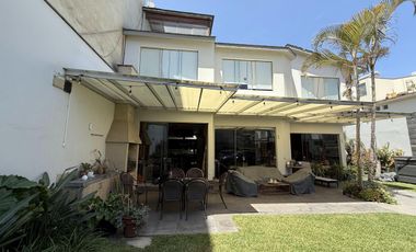 Espectacular Casa en Venta a un Paso de La Universidad de Lima
