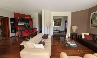 Espectacular Casa en Venta a un Paso de La Universidad de Lima