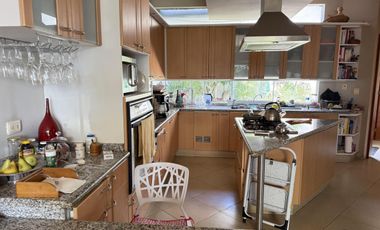 Espectacular Casa en Venta a un Paso de La Universidad de Lima