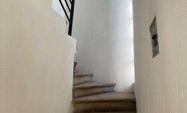 Casa amplia en venta Jardines de la reina tonala en coto