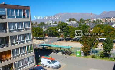 VENDEMOS Dpto. a pasos del centro parcialmente amueblado