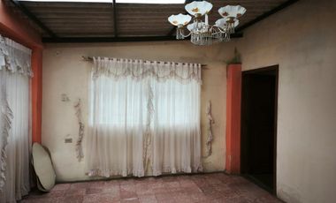Vendo casa en Santo Domingo a pocas cuadras del Municipio