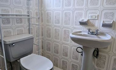 Casa de 4 Recámaras con Amplios Patios y Doble Acceso – Lista para Habita
