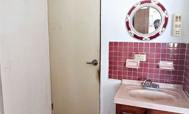 Casa de 4 Recámaras con Amplios Patios y Doble Acceso – Lista para Habita
