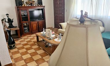 Casa de 4 Recámaras con Amplios Patios y Doble Acceso – Lista para Habita