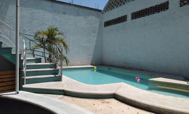TEMIXCO VENTA DE CASA SOLA 5 RECAMARAS CON ALBERCA Y 2 BODEGAS PARA RENTA