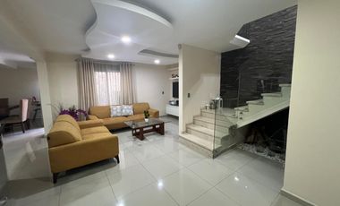 CASA EN REMATE URBI QUINTA TONALA JALISCO