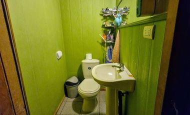 CASA DE 2 PISOS EN  VILLA ENTRE RIOS, PUCON