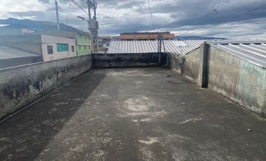 Venta Galpón con vivienda, sector Guamaní – Quito