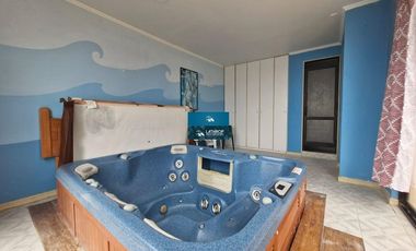 Se vende amplia casa en primera línea con vista al mar – Condominio Santa María del Mar, La Herradura, Coquimbo.