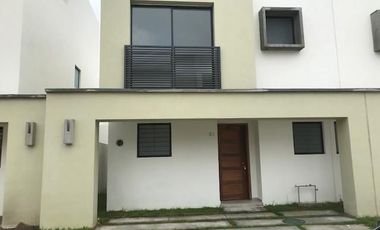 LINDA CASA EN ADAMAR RESIDENCIAL
