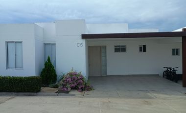 CASA EN RENTA CONDOMINIO LUCCA ZONA ORIENTE DE NEIVA