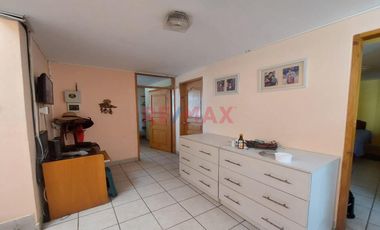 Casa En Huanchaco - Las Palmeras - 201 At 260 Ac 3 Cuadras De La Playa