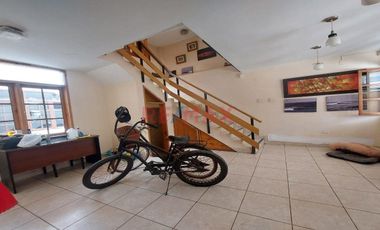 Casa En Huanchaco - Las Palmeras - 201 At 260 Ac 3 Cuadras De La Playa