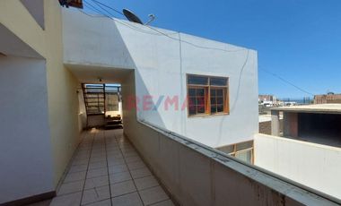 Casa En Huanchaco - Las Palmeras - 201 At 260 Ac 3 Cuadras De La Playa