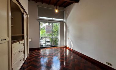 Casa en arriendo en La Abadía, Envigado