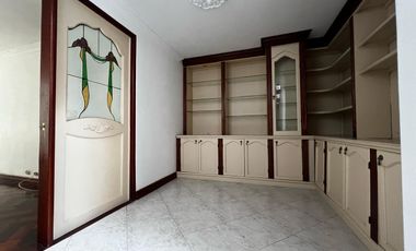Casa en arriendo en La Abadía, Envigado