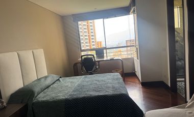 Venta-Espectacular Apartamento en Poblado - Las Lomas No. 2, Medellín