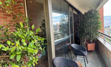Venta-Espectacular Apartamento en Poblado - Las Lomas No. 2, Medellín