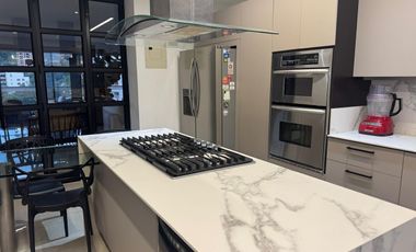 Venta-Espectacular Apartamento en Poblado - Las Lomas No. 2, Medellín