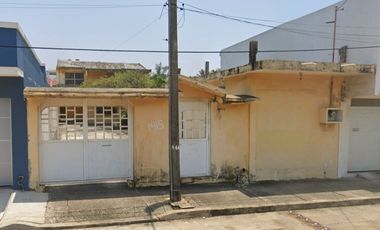 CASA EN VENTA EN COATZACOALCOS, VERACRUZ. OPORTUNIDAD