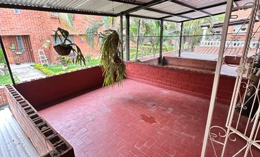 Casa en Condominio Campestre Las Acacias Club Yumbo Valle