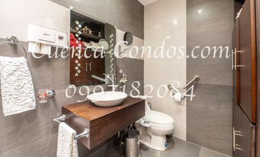 DEPARTAMENTO EN VENTA, PATIO PRIVADO, SECTOR ORDÓÑEZ LAZO.