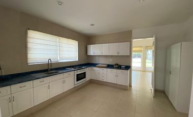 Casa en Venta y en Renta en Club de Golf La Hacienda