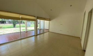 Casa en Venta y en Renta en Club de Golf La Hacienda