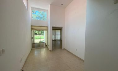 Casa en Venta y en Renta en Club de Golf La Hacienda