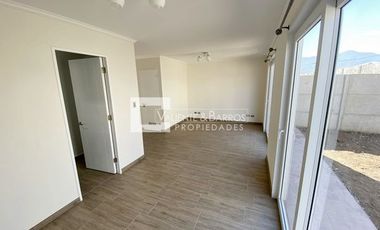 CASA EN ARRIENDO