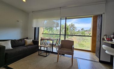 Moderna Suite Hotelera en Río Verde Rionegro - Estudio Amoblado con Vista Espectacular