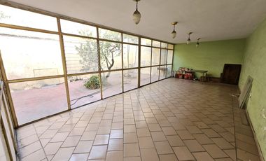 AV. INGLATERRA CASA EN VENTA A 500m DE LA MINERVA INTERESANTE PROYECTO PARA REMO