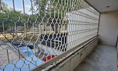AV. INGLATERRA CASA EN VENTA A 500m DE LA MINERVA INTERESANTE PROYECTO PARA REMO