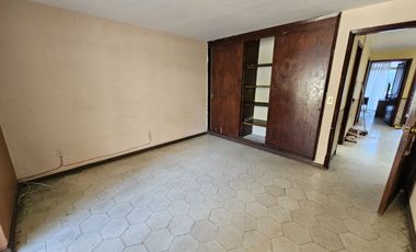 AV. INGLATERRA CASA EN VENTA A 500m DE LA MINERVA INTERESANTE PROYECTO PARA REMO